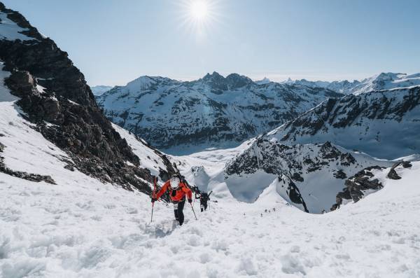 With a women's record and Swiss patrols on the podium, the Patrouille des Glaciers 2026 concludes a radiant edition!
