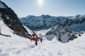 With a women's record and Swiss patrols on the podium, the Patrouille des Glaciers 2026 concludes a radiant edition!