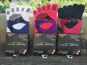 Κάλτσες YAMAtune: Κορυφαία Υποστήριξη από την Ιαπωνία για Δρομείς και Αθλητές Αντοχής!