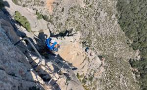 Alicante Via Ferrata: Εκεί που η περιπέτεια συναντά τη Μεσόγειο!